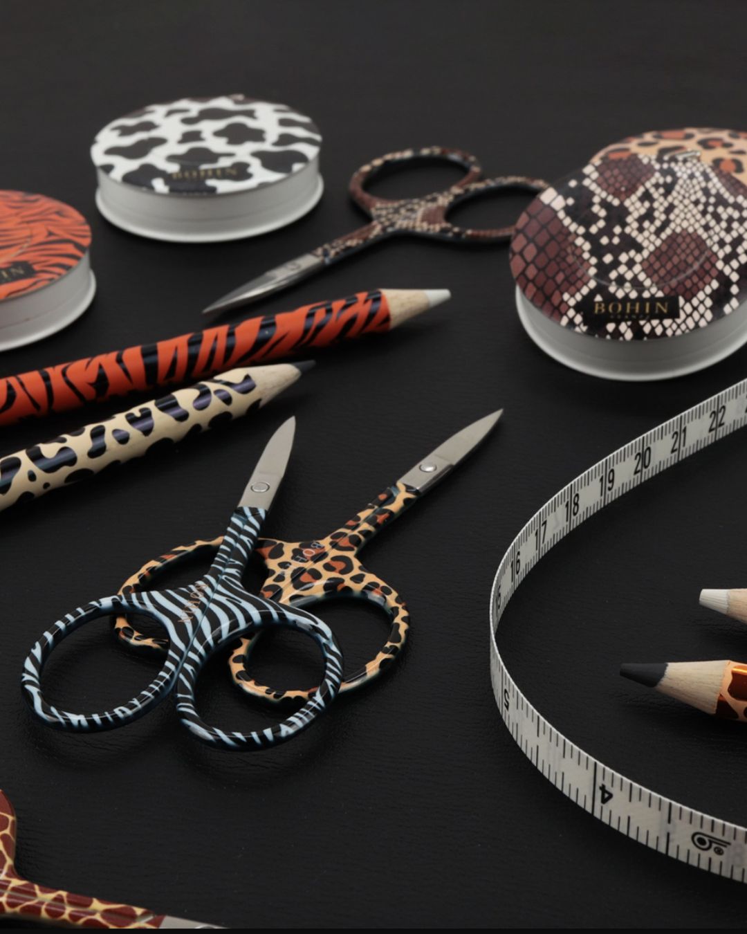 Tijeras animal print Bohin