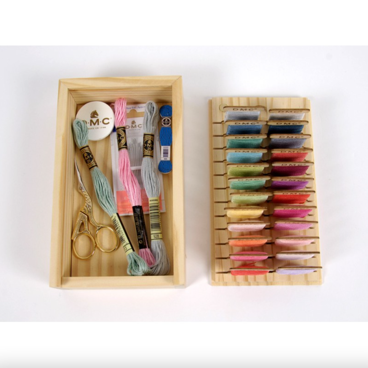 Caja con 24 tarjetas de madera