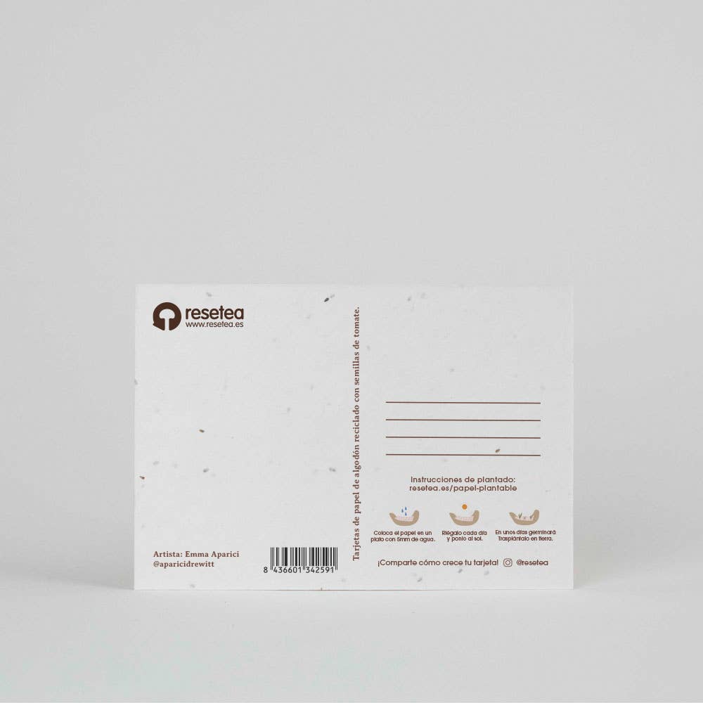 Postal plantable "Love is in the Earth"