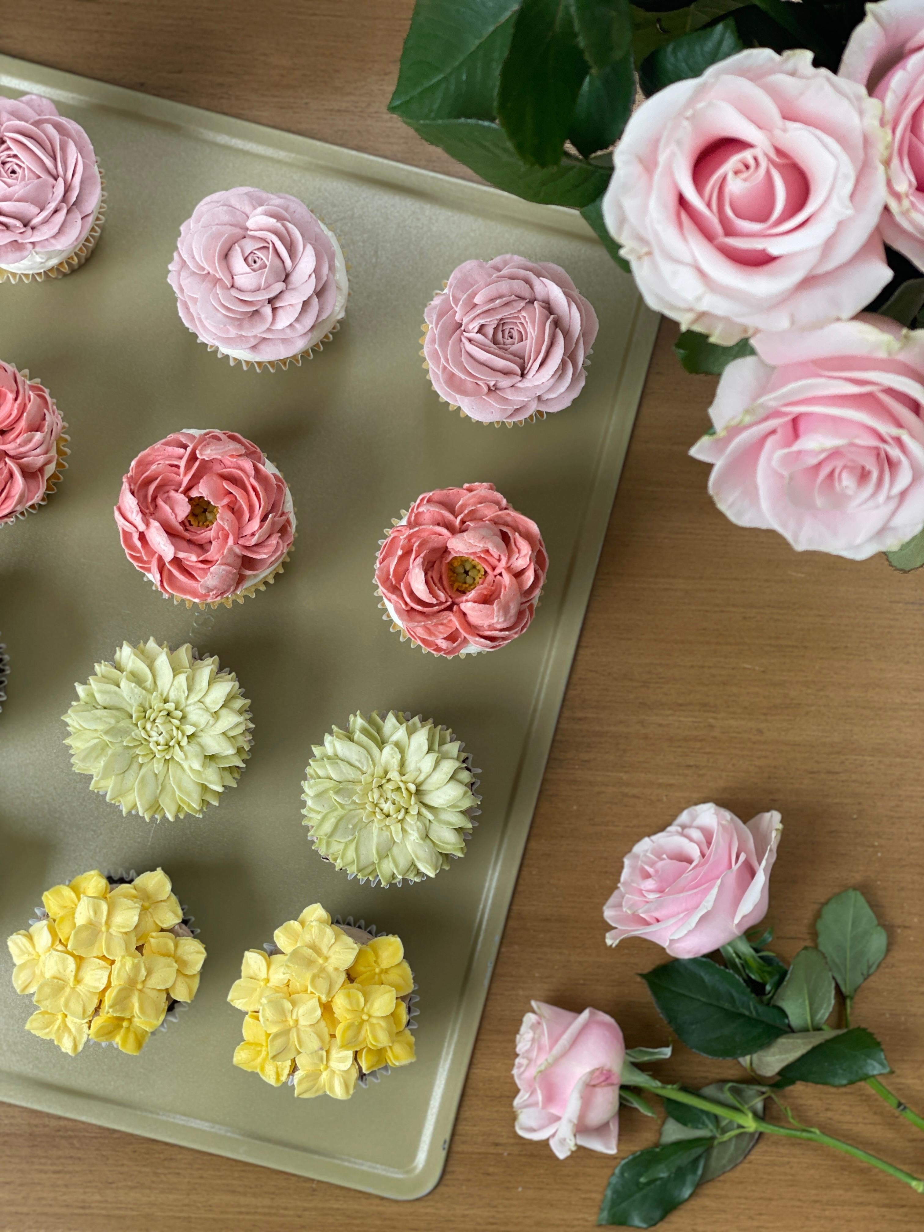 Taller de Cupcakes Florales by Anaeva