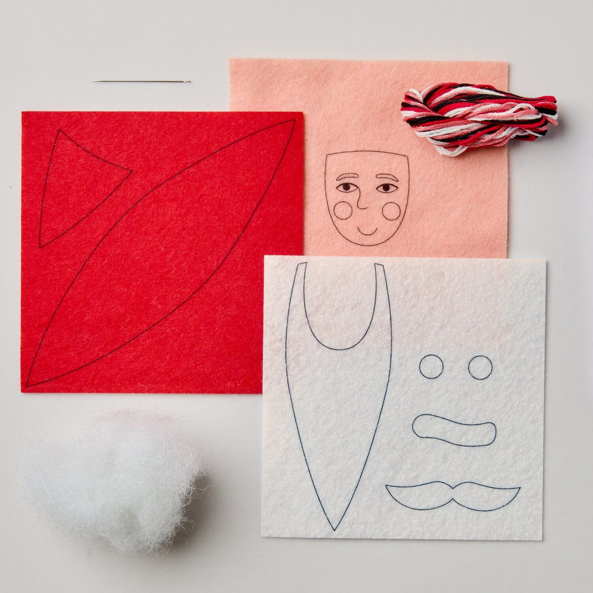 Kit de bordado · Adorno de fieltro Papá Noel