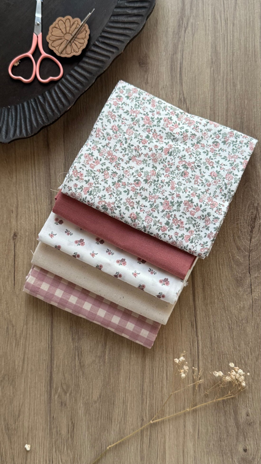 Pack de telas 5 Fat Quarters- Romance